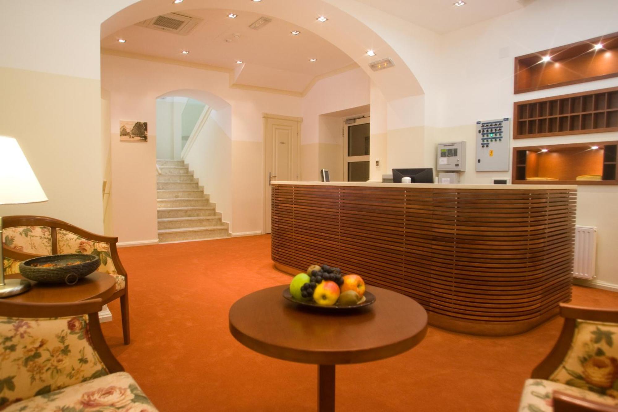 Heritage Hotel Frankopan Ogulin Extérieur photo
